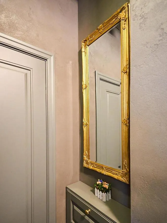 So Fabulous Apt In Heart Of Historical Downtown New Apartment Minsk 0*,