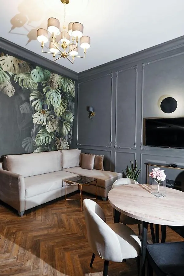 So Fabulous Apt In Heart Of Historical Downtown New Apartment Minsk