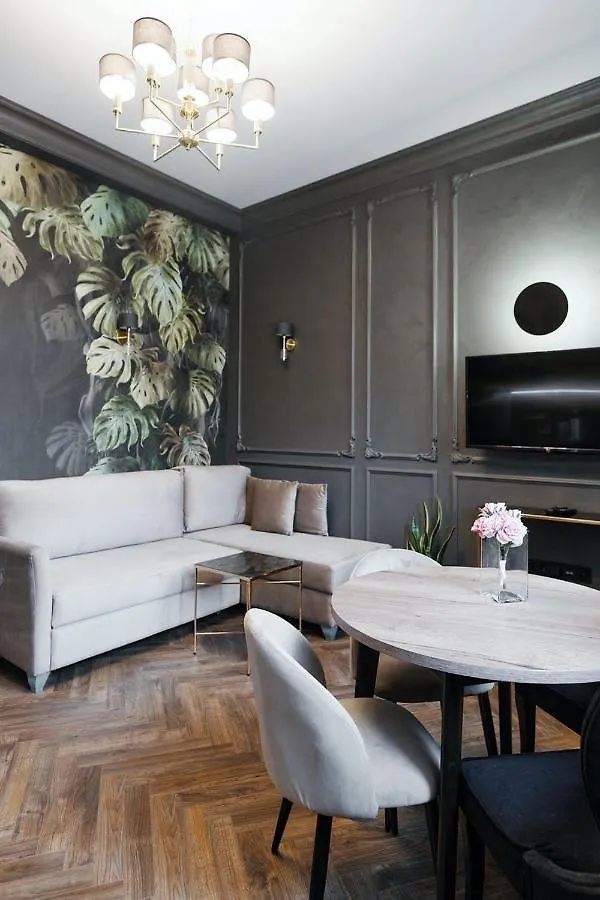 So Fabulous Apt In Heart Of Historical Downtown New Apartment Minsk 0*,  Belarus